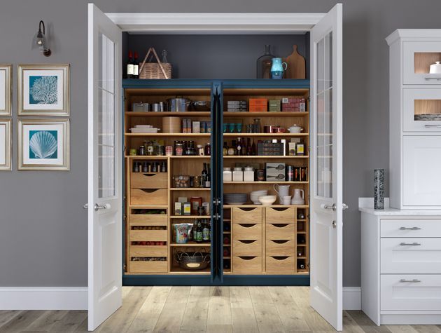 How to Choose a Kitchen Pantry