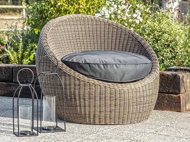 garden statement chair