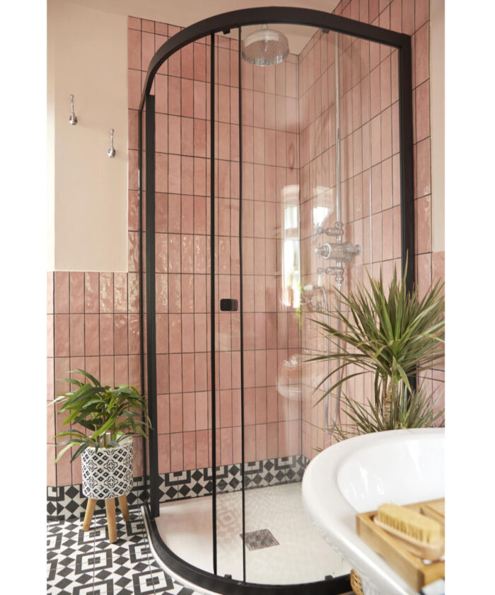 Shower - Art Deco bathroom