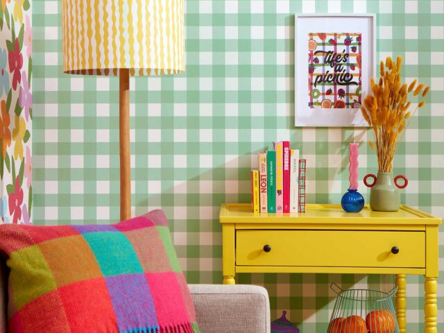 An unusual gingham decorating idea is to use it as wallpaper